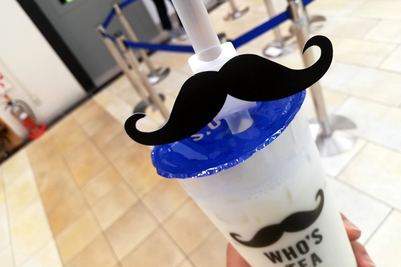 WHO'S TEA(フーズティー) 黒ひげマークが目印